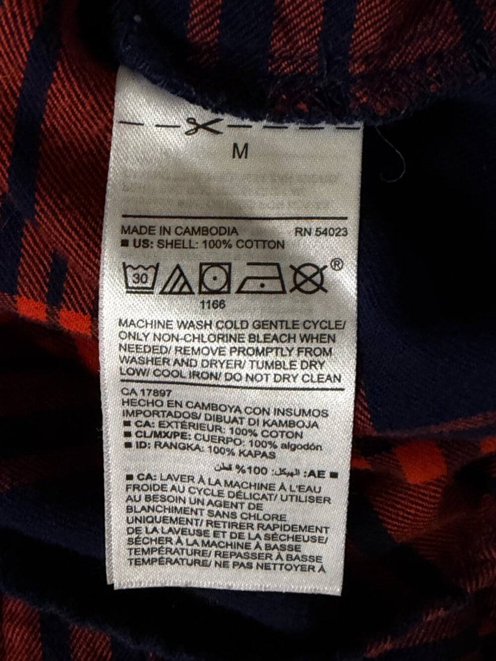 Old Navy The Classic Shirt Top Blouse Flannel Plaid Womens Red Navy Blue M - Picture 7 of 7